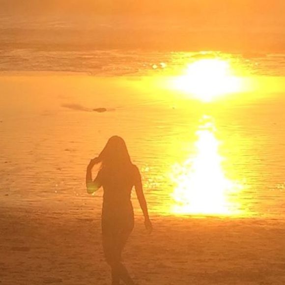 Meet your Posher, Stephanie - Picture 1 of 1